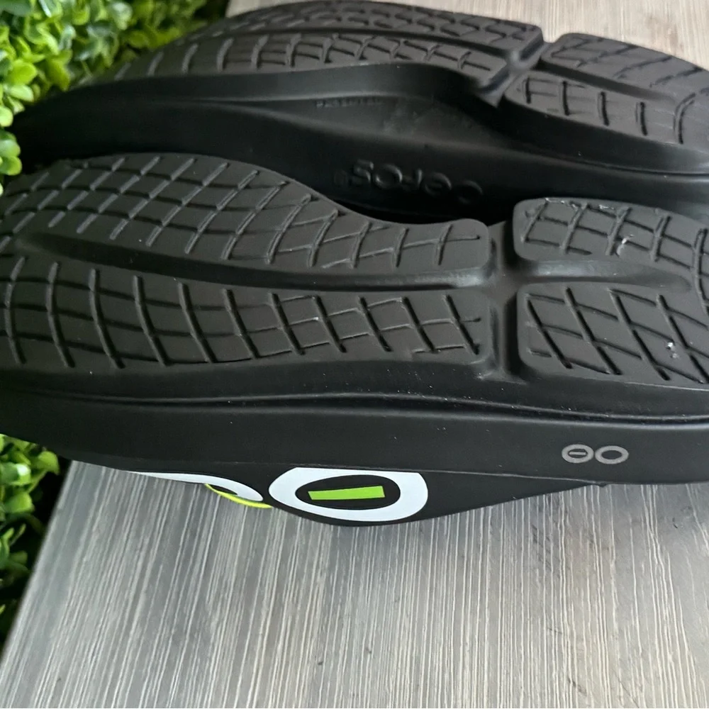 NEW OOFOS Black Slide Sandals M9 W11